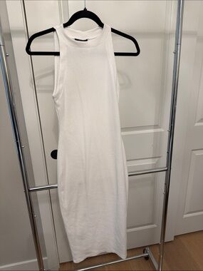 Vici White Ribbed Sleeveless Midi Dress